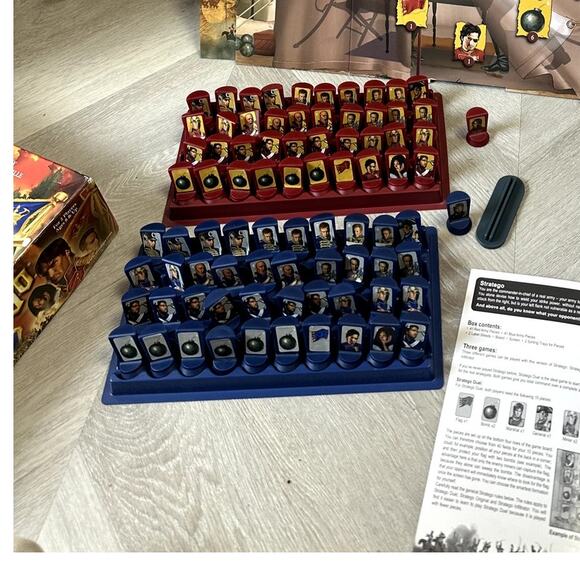 Stratego Original Board Game Royal Jumbo Patch Battlefield Strategy - Picture 4 of 6